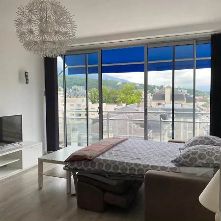 Moderne Et Lumineux Centre Aix Les Bains Appartement *